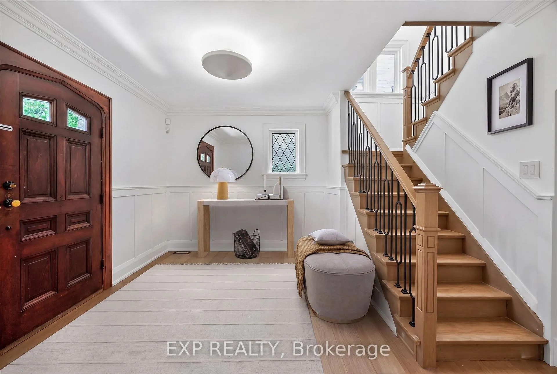 Photo 7 of 25 Kingsgarden Road, Etobicoke, Kingsway South — HOMEH