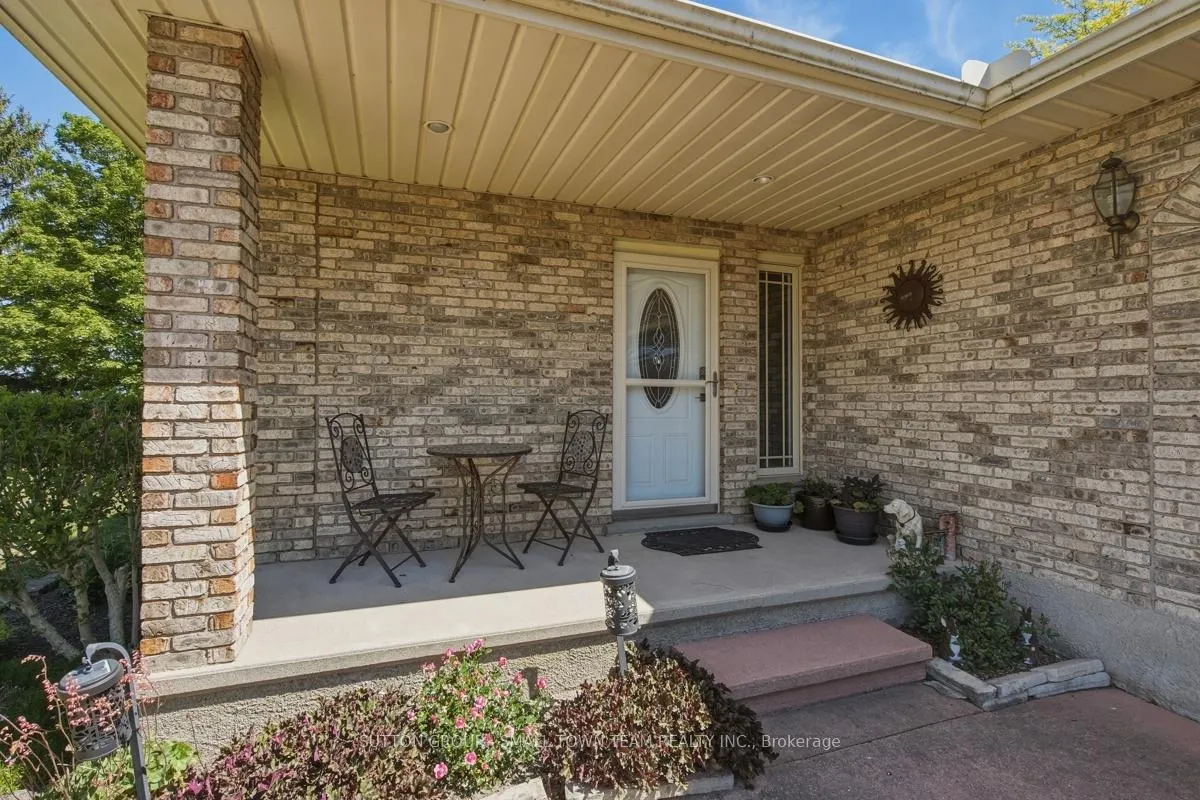 Photo 6 of 69612 Bronson Line, South Huron, Stephen — HOMEH