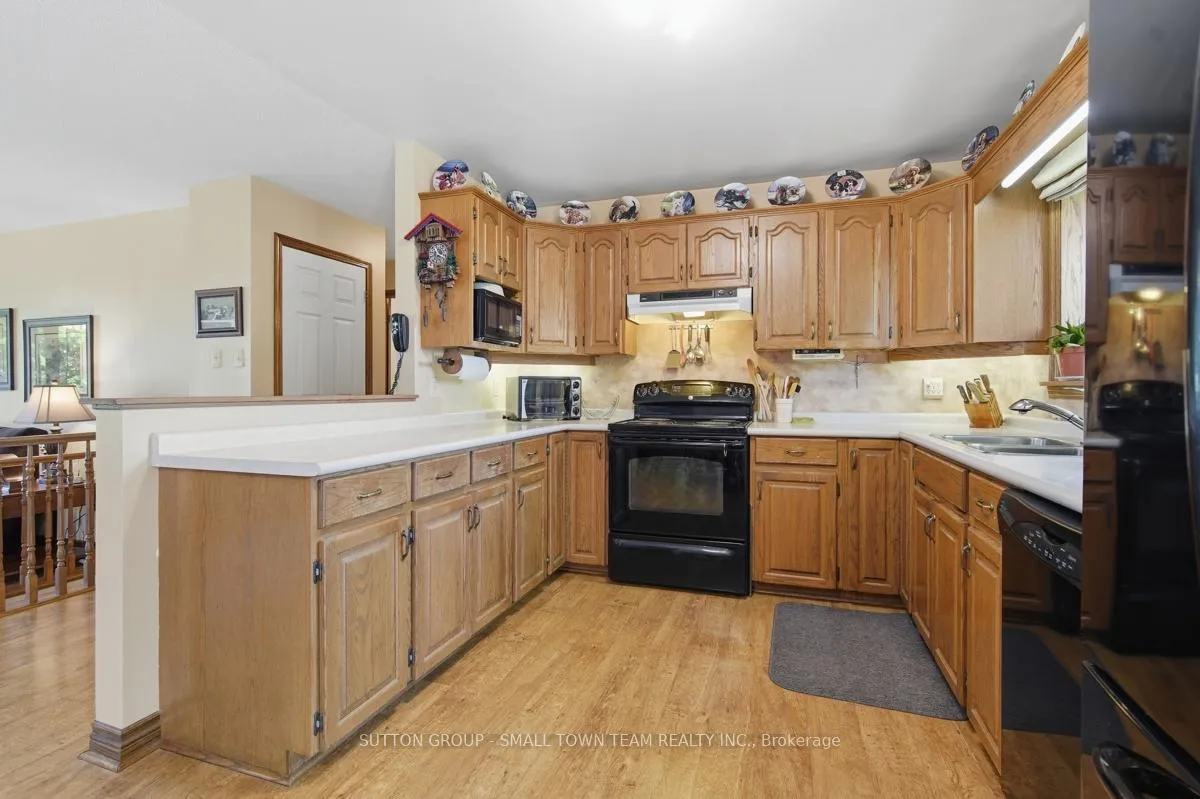 Photo 15 of 69612 Bronson Line, South Huron, Stephen — HOMEH