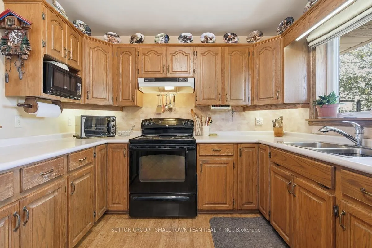 Photo 16 of 69612 Bronson Line, South Huron, Stephen — HOMEH