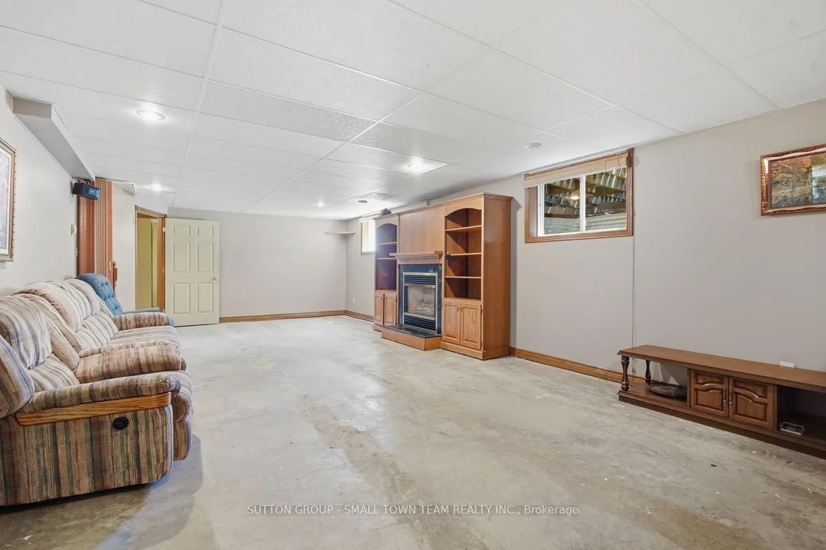 Photo 28 of 69612 Bronson Line, South Huron, Stephen — HOMEH