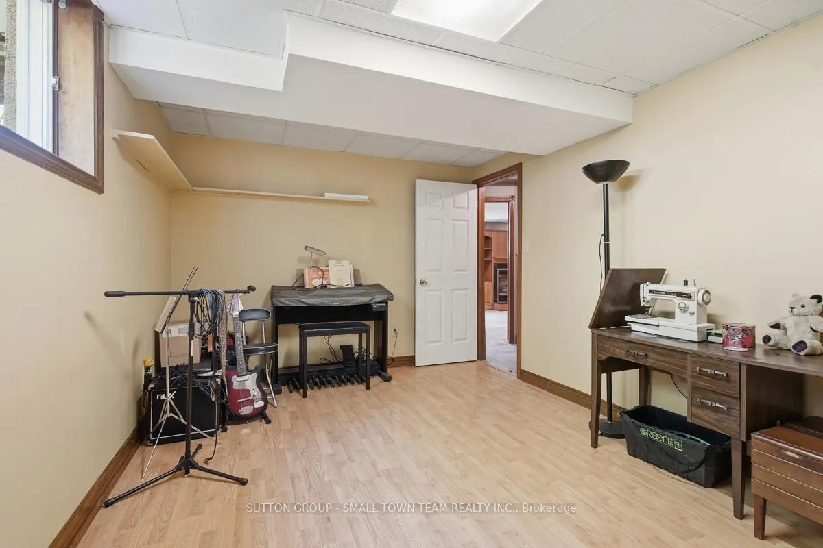 Photo 32 of 69612 Bronson Line, South Huron, Stephen — HOMEH