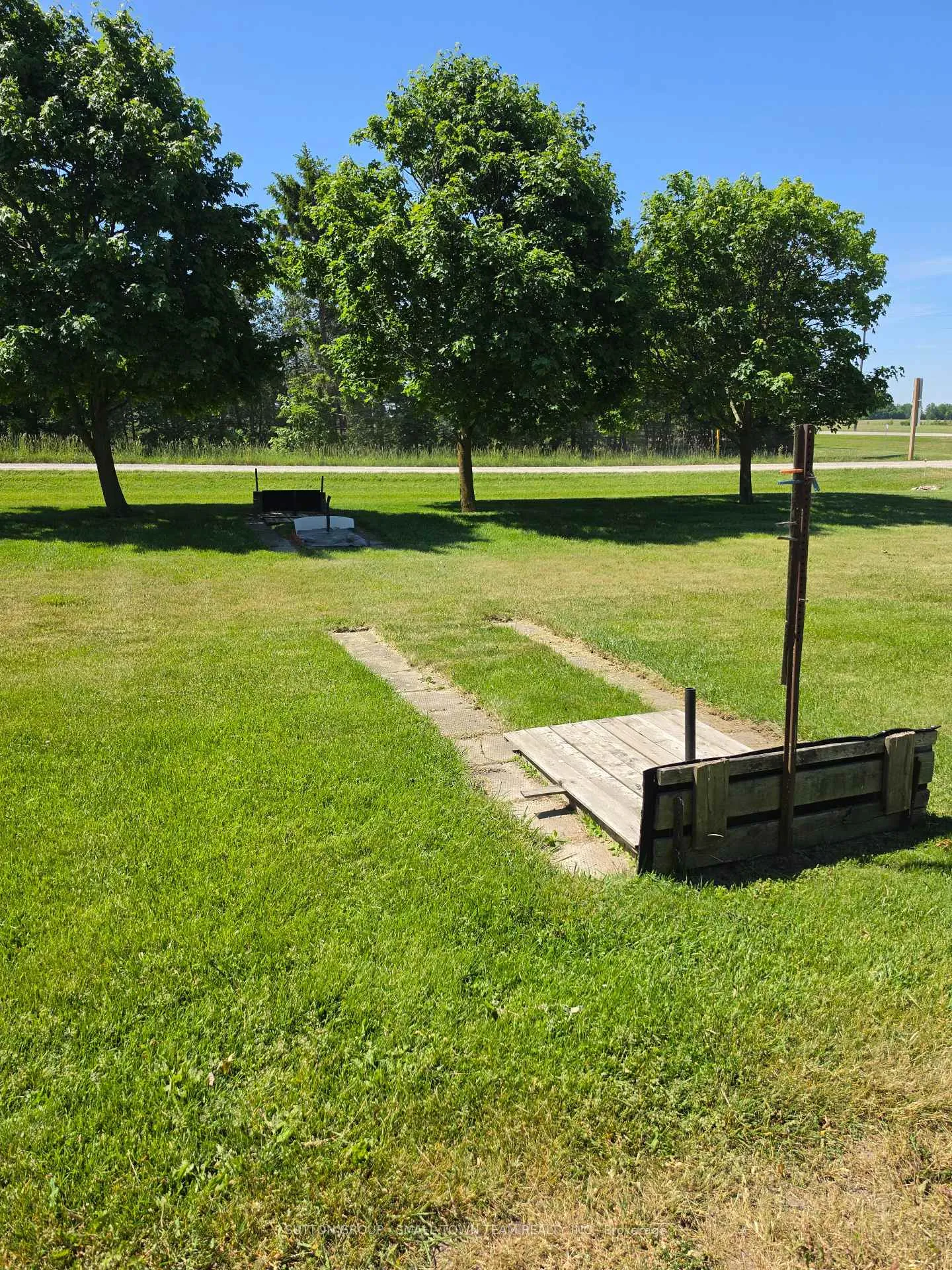 Photo 46 of 69612 Bronson Line, South Huron, Stephen — HOMEH
