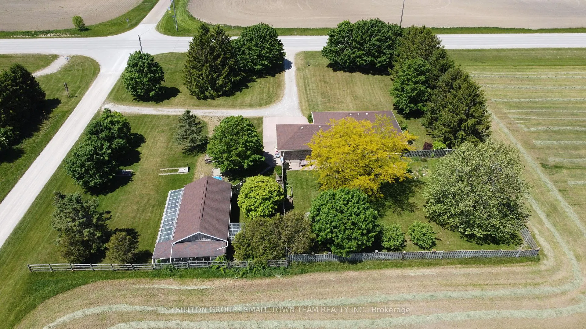 Photo 47 of 69612 Bronson Line, South Huron, Stephen — HOMEH