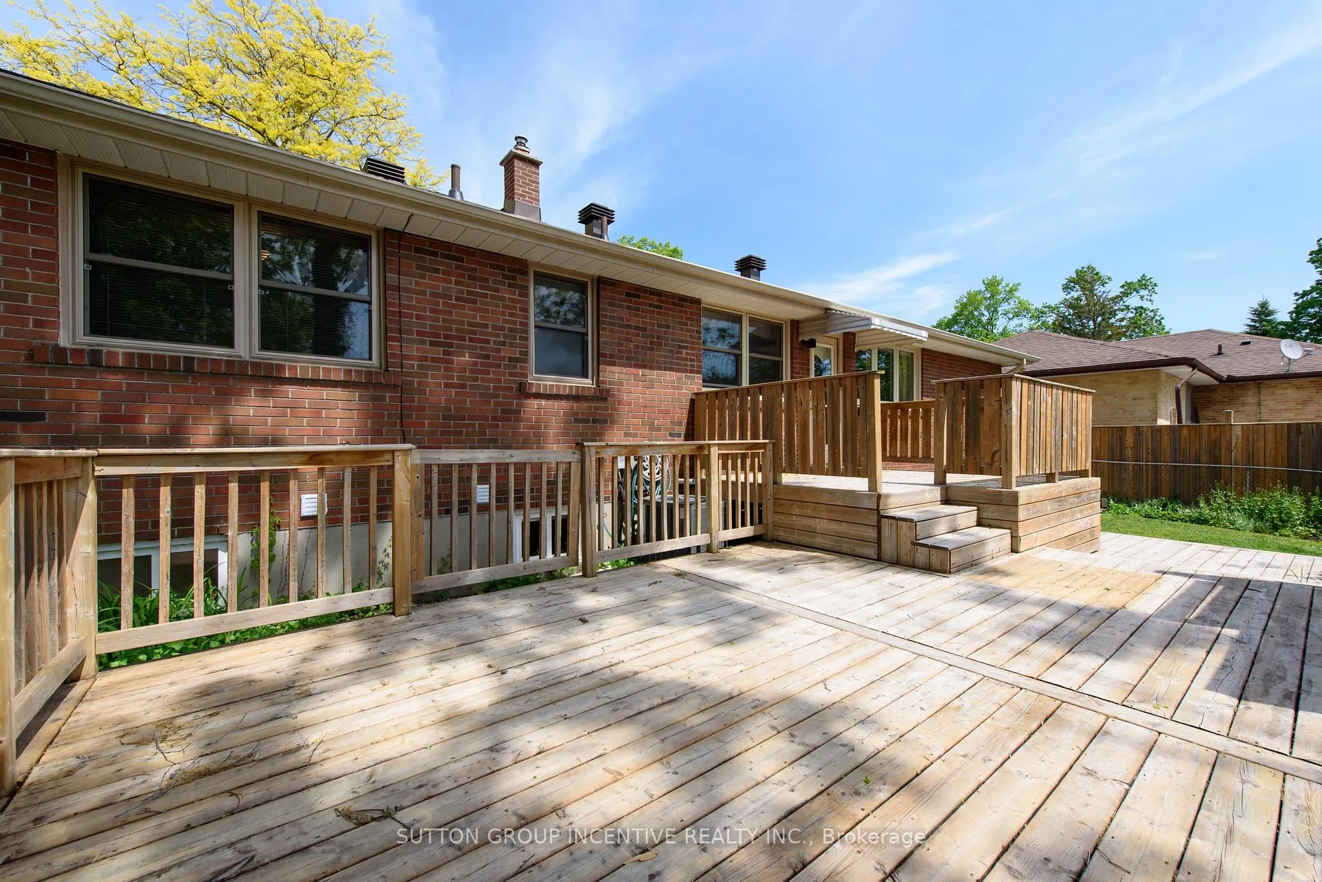 Photo 10 of 81 Letitia Street, Barrie, Sunnidale — HOMEH