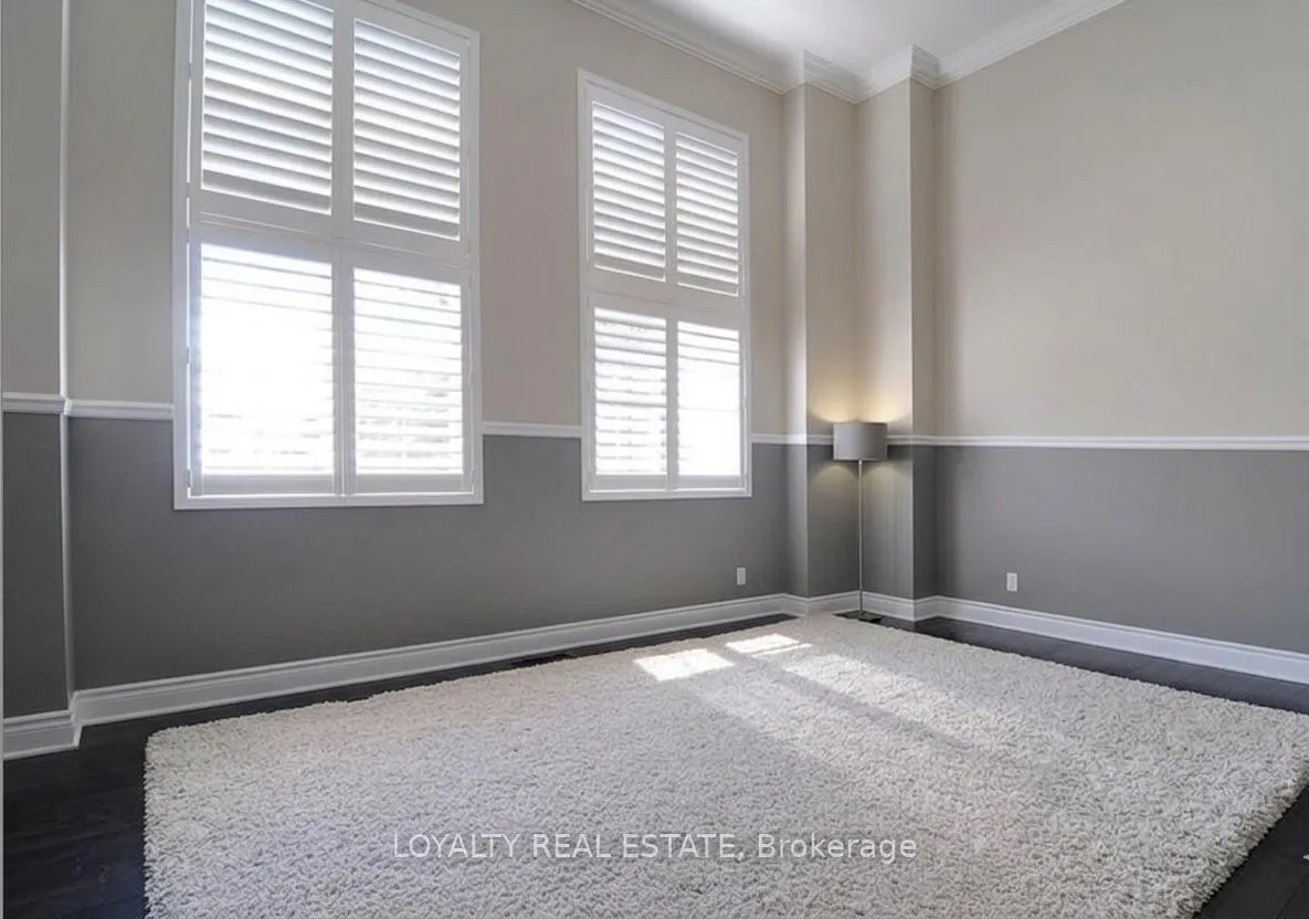Photo 5 of 33 Sprucedale Way, Whitby, Pringle Creek — HOMEH