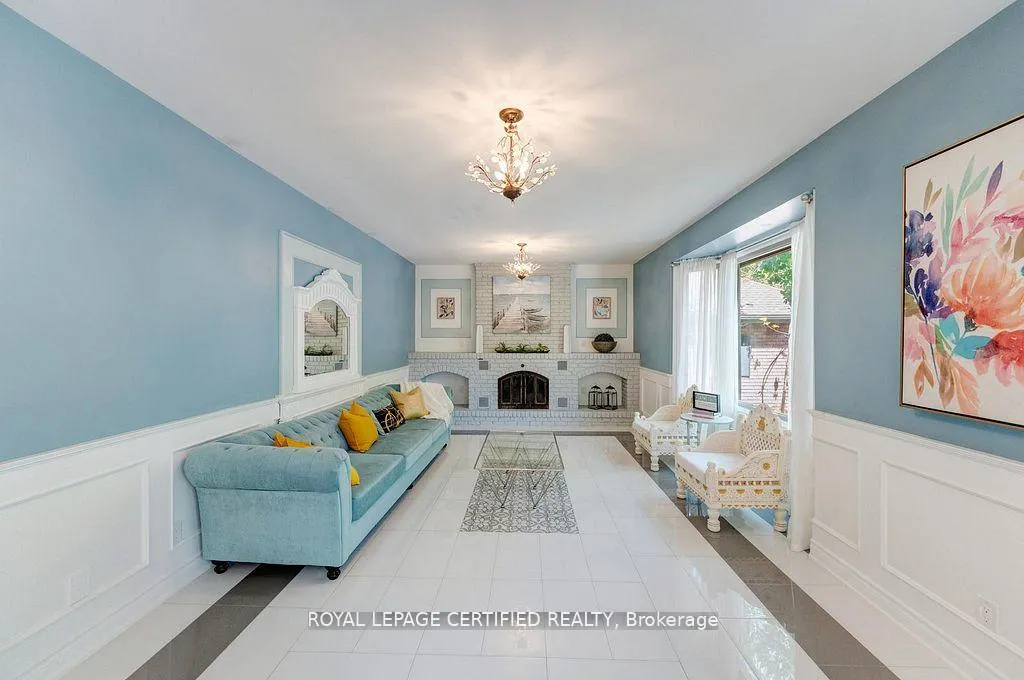 Photo 17 of 10 Karendale Crescent, Hamilton, Freelton — HOMEH