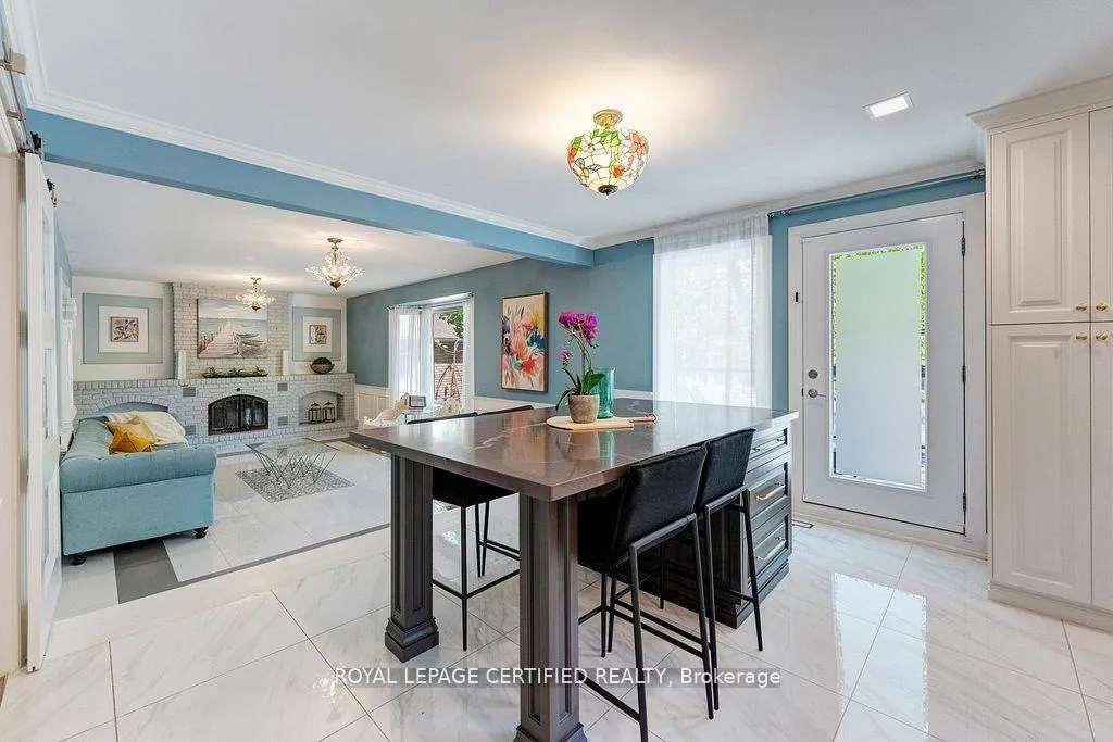 Photo 18 of 10 Karendale Crescent, Hamilton, Freelton — HOMEH