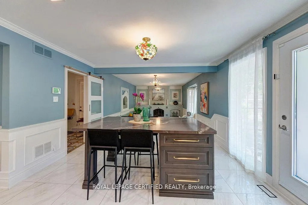 Photo 19 of 10 Karendale Crescent, Hamilton, Freelton — HOMEH
