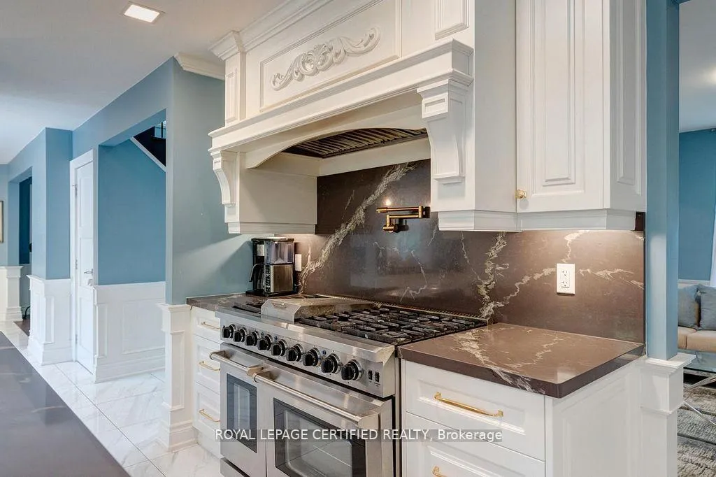 Photo 23 of 10 Karendale Crescent, Hamilton, Freelton — HOMEH