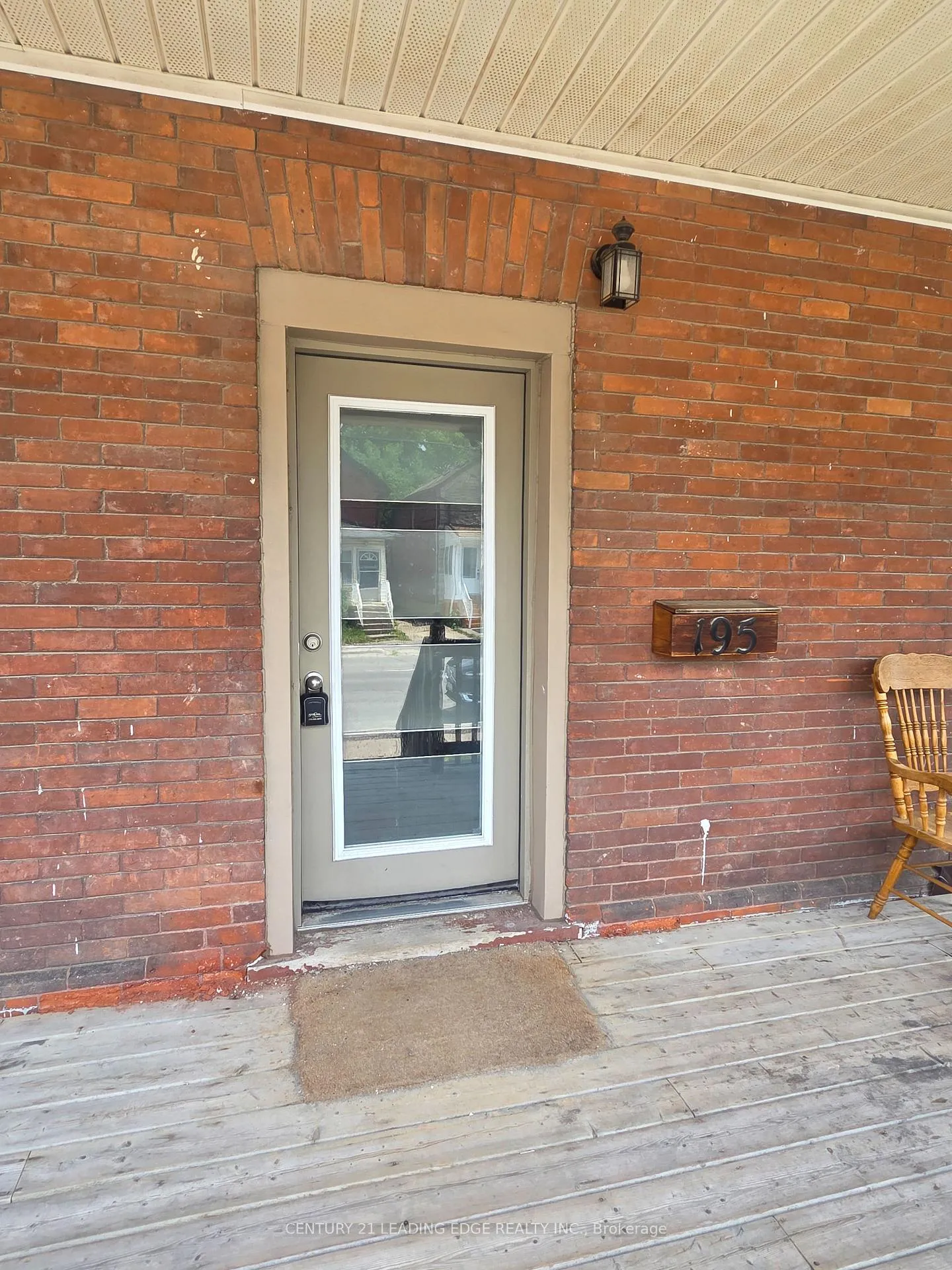 Photo 4 of 195 Albert Street, Oshawa, Central — HOMEH