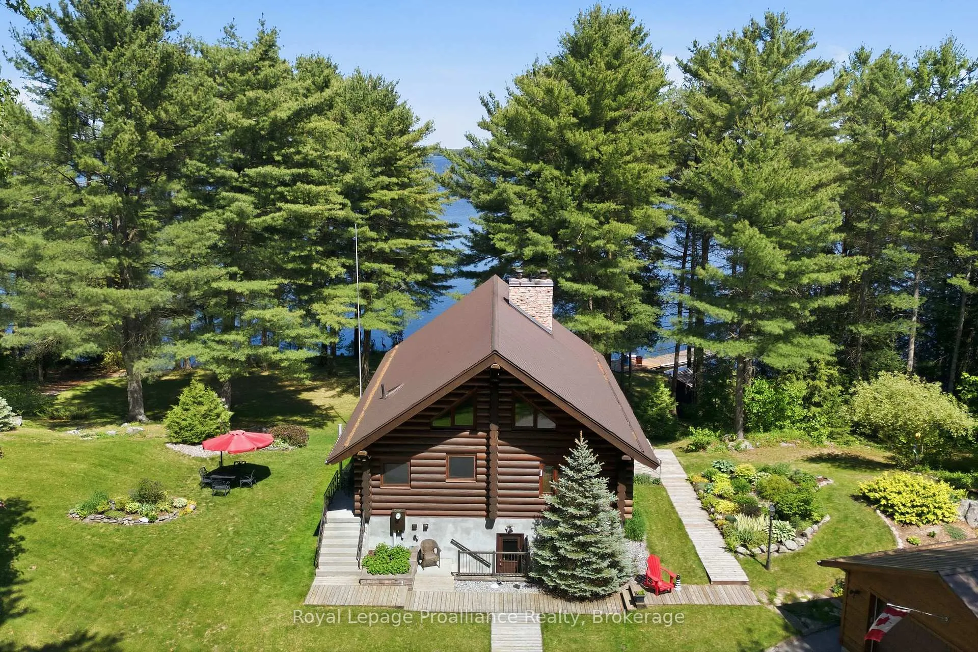 Photo 4 of 1435 Whites Road, Frontenac, Frontenac North — HOMEH