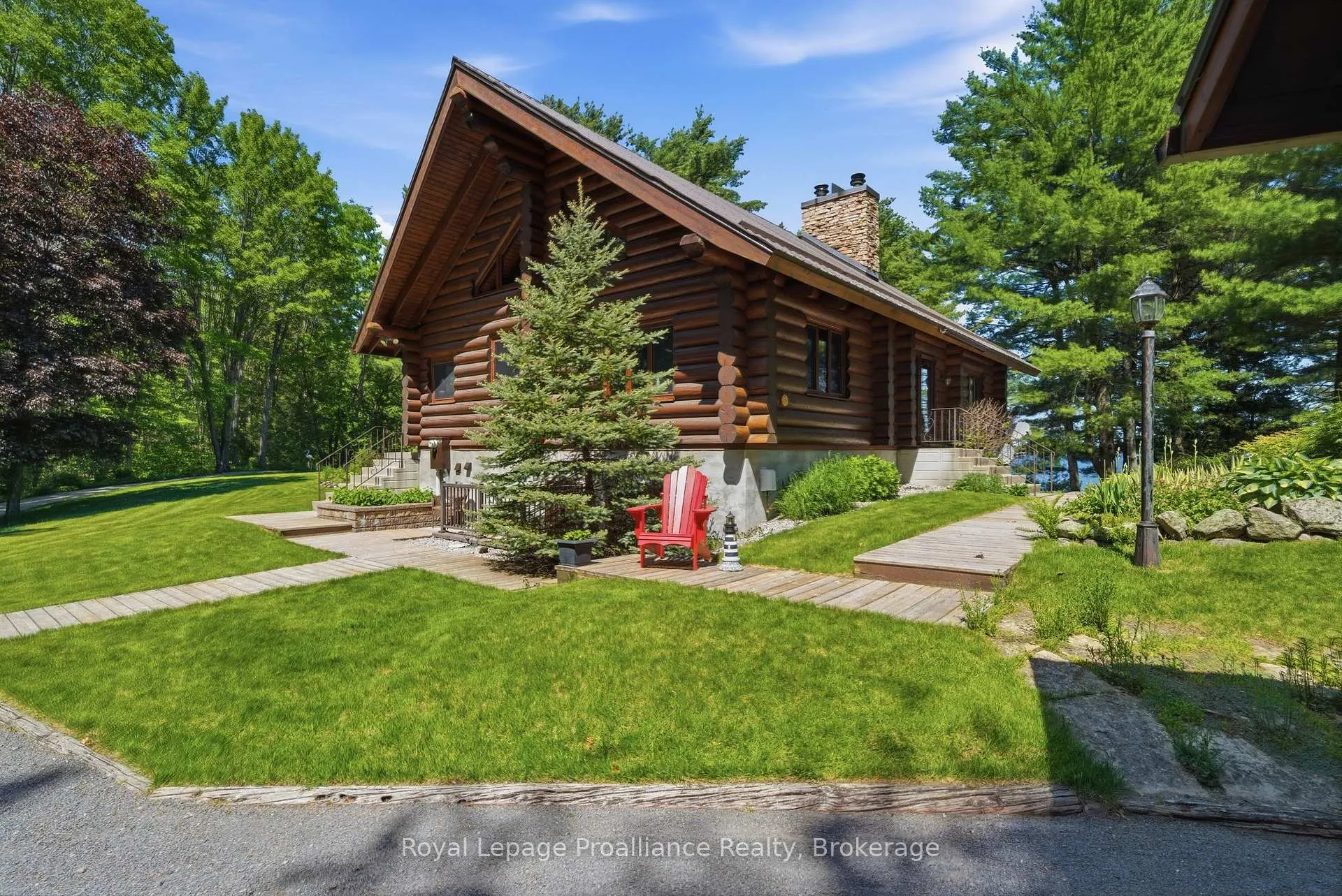 Photo 5 of 1435 Whites Road, Frontenac, Frontenac North — HOMEH