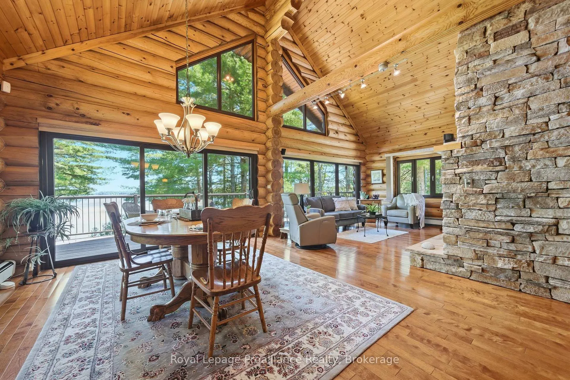 Photo 12 of 1435 Whites Road, Frontenac, Frontenac North — HOMEH