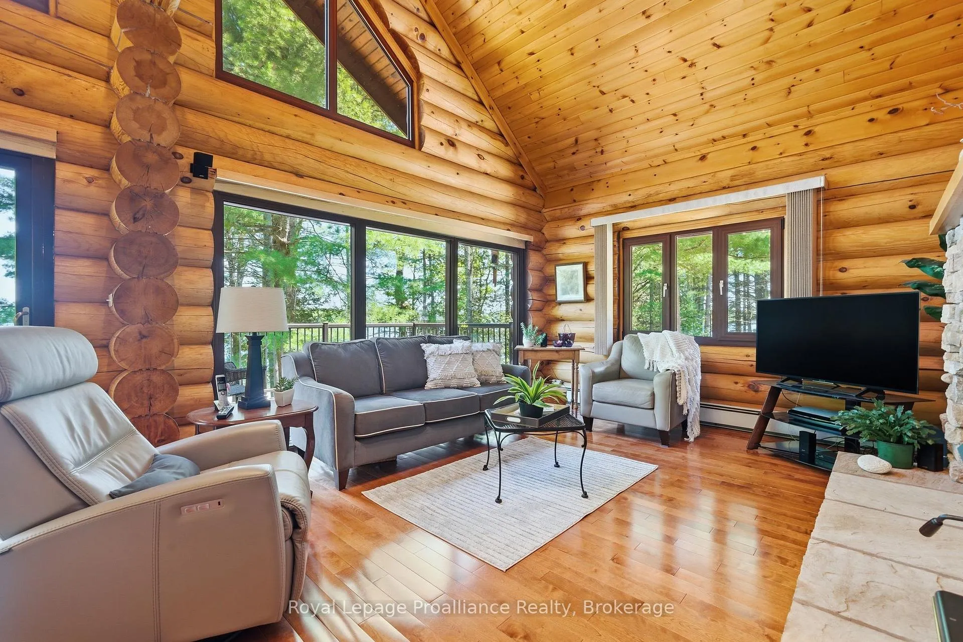 Photo 15 of 1435 Whites Road, Frontenac, Frontenac North — HOMEH