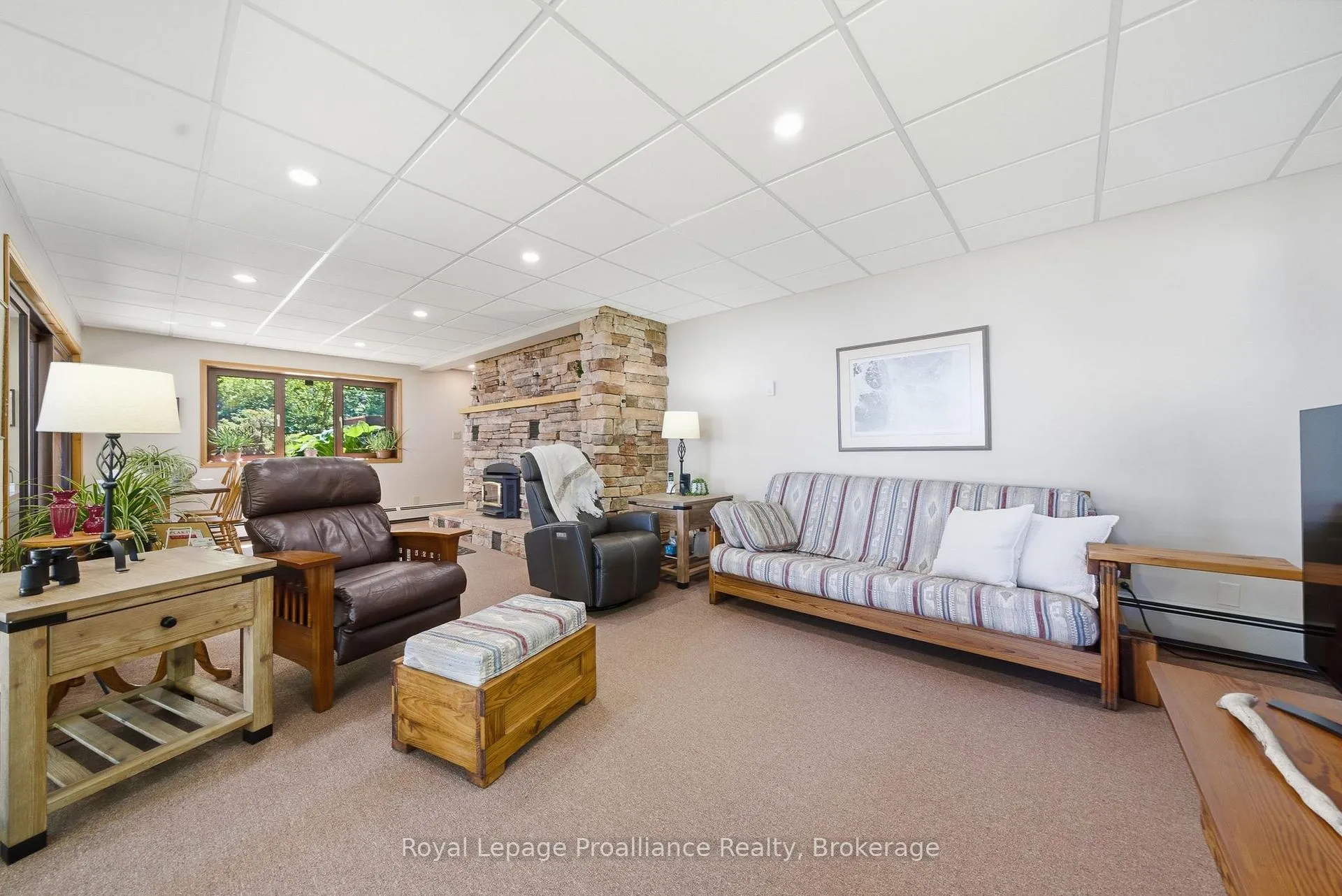 Photo 23 of 1435 Whites Road, Frontenac, Frontenac North — HOMEH