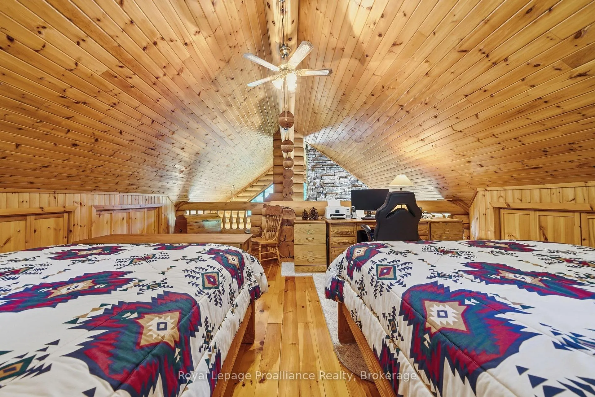 Photo 34 of 1435 Whites Road, Frontenac, Frontenac North — HOMEH