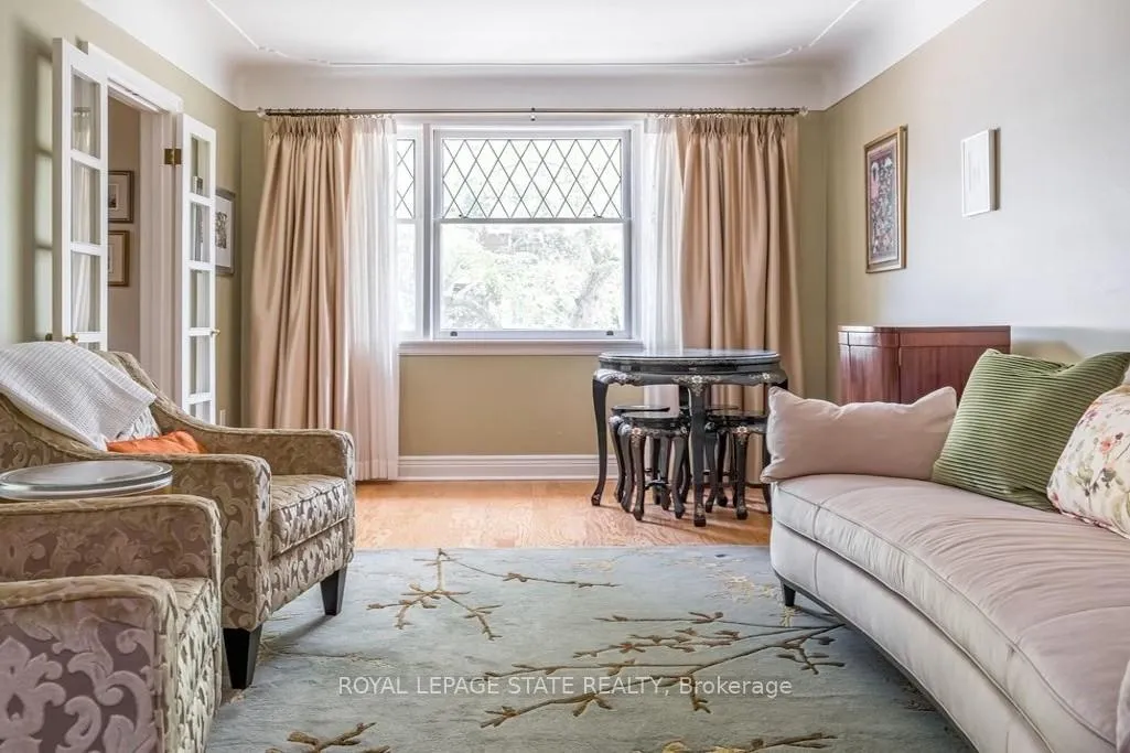 Photo 13 of 12 Bond Street S, Hamilton, Westdale — HOMEH