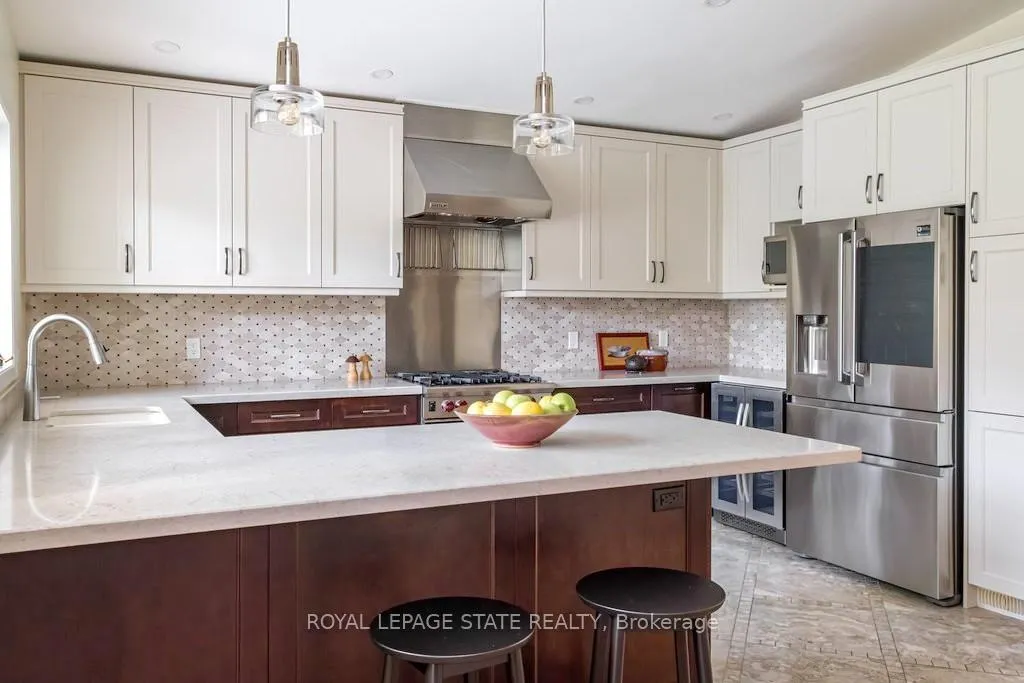 Photo 19 of 12 Bond Street S, Hamilton, Westdale — HOMEH