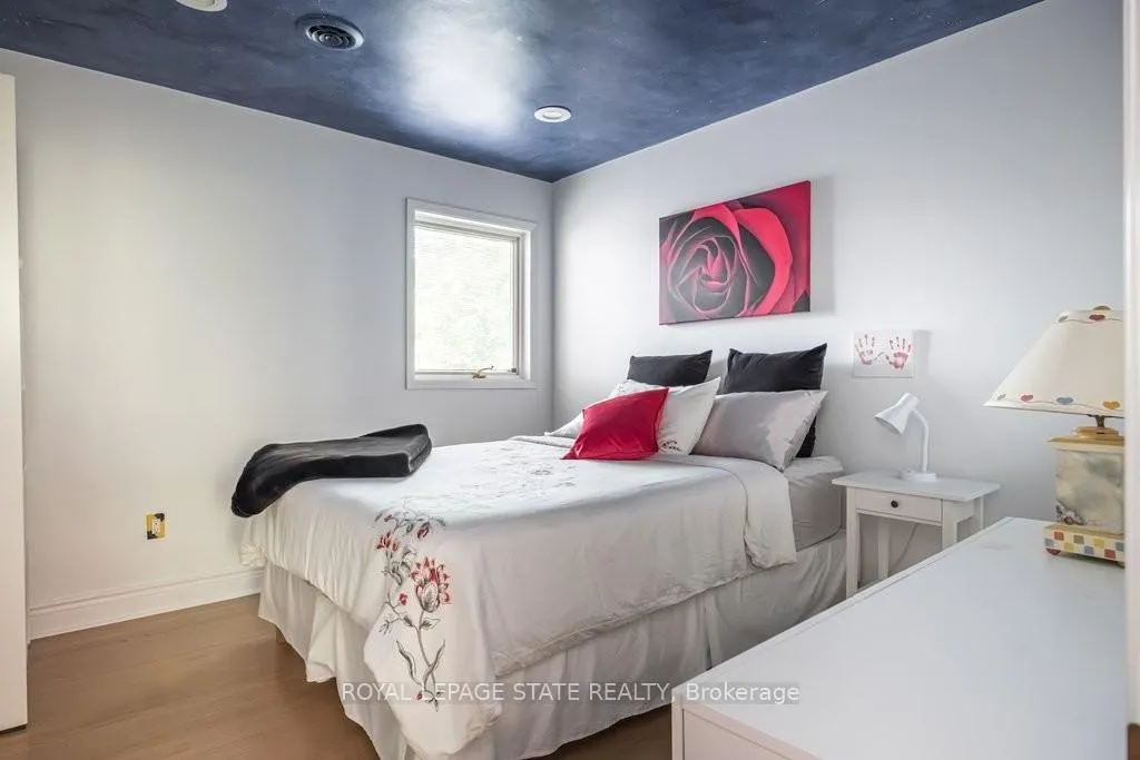 Photo 28 of 12 Bond Street S, Hamilton, Westdale — HOMEH