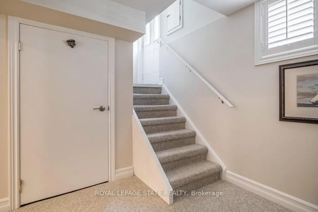 Photo 31 of 12 Bond Street S, Hamilton, Westdale — HOMEH