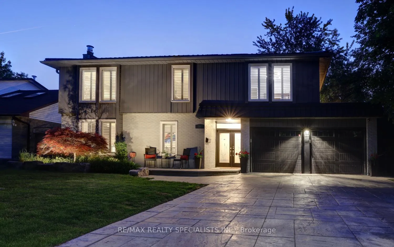 Photo 2 of 34 Kenninghall Boulevard, Mississauga, Streetsville — HOMEH