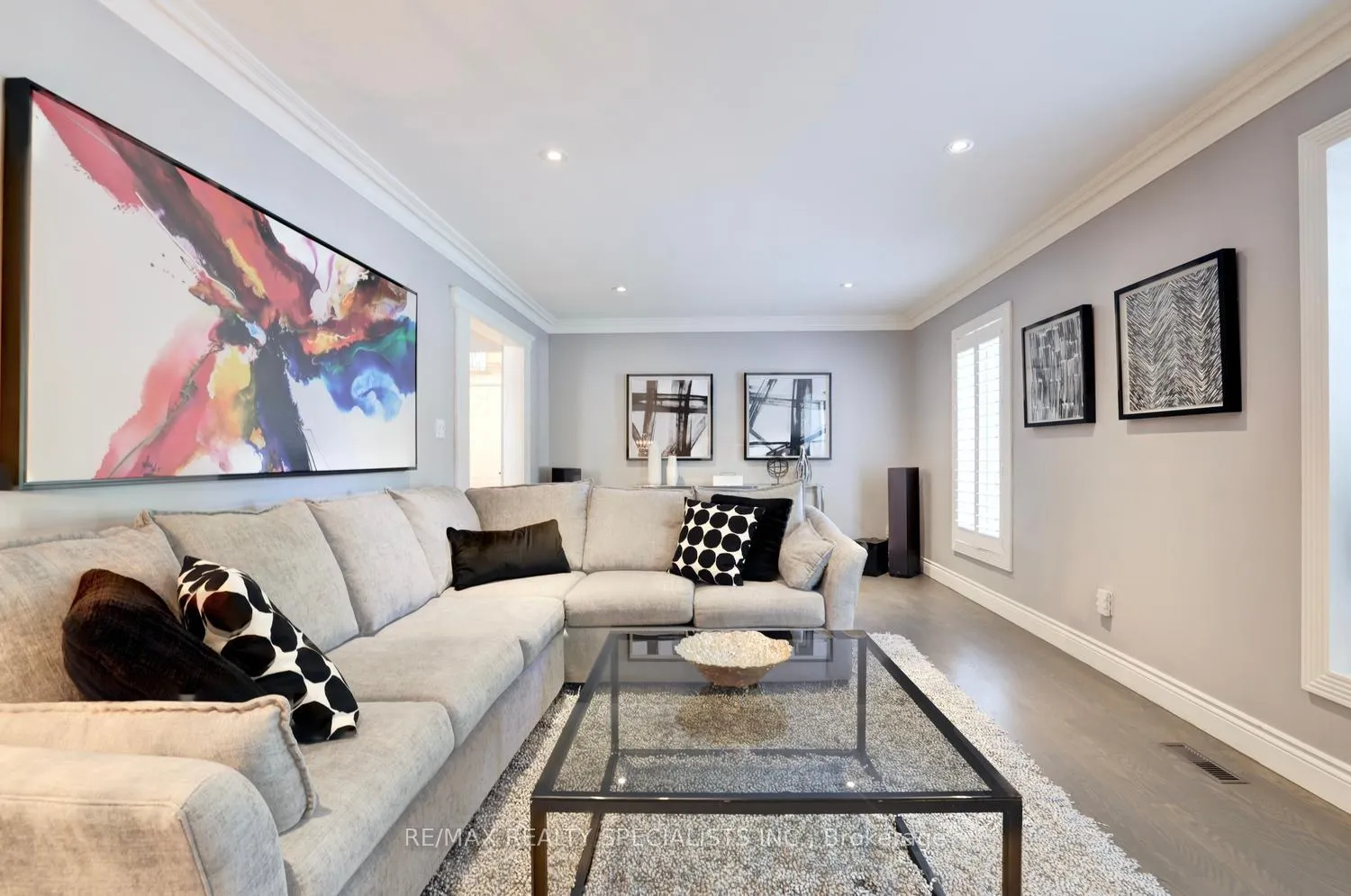 Photo 8 of 34 Kenninghall Boulevard, Mississauga, Streetsville — HOMEH