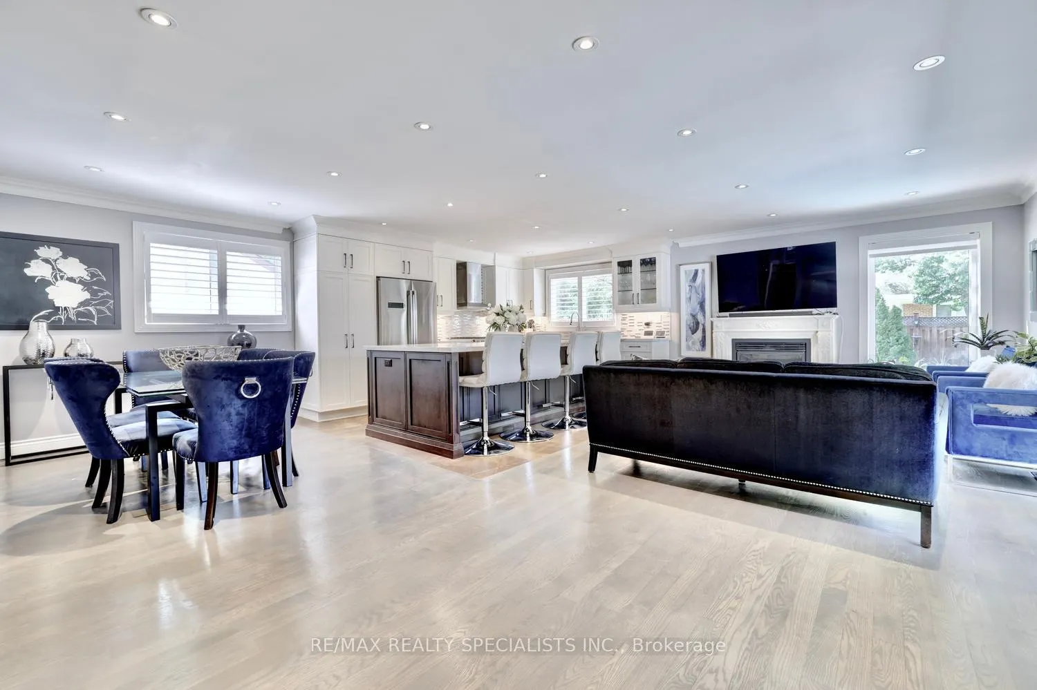 Photo 14 of 34 Kenninghall Boulevard, Mississauga, Streetsville — HOMEH