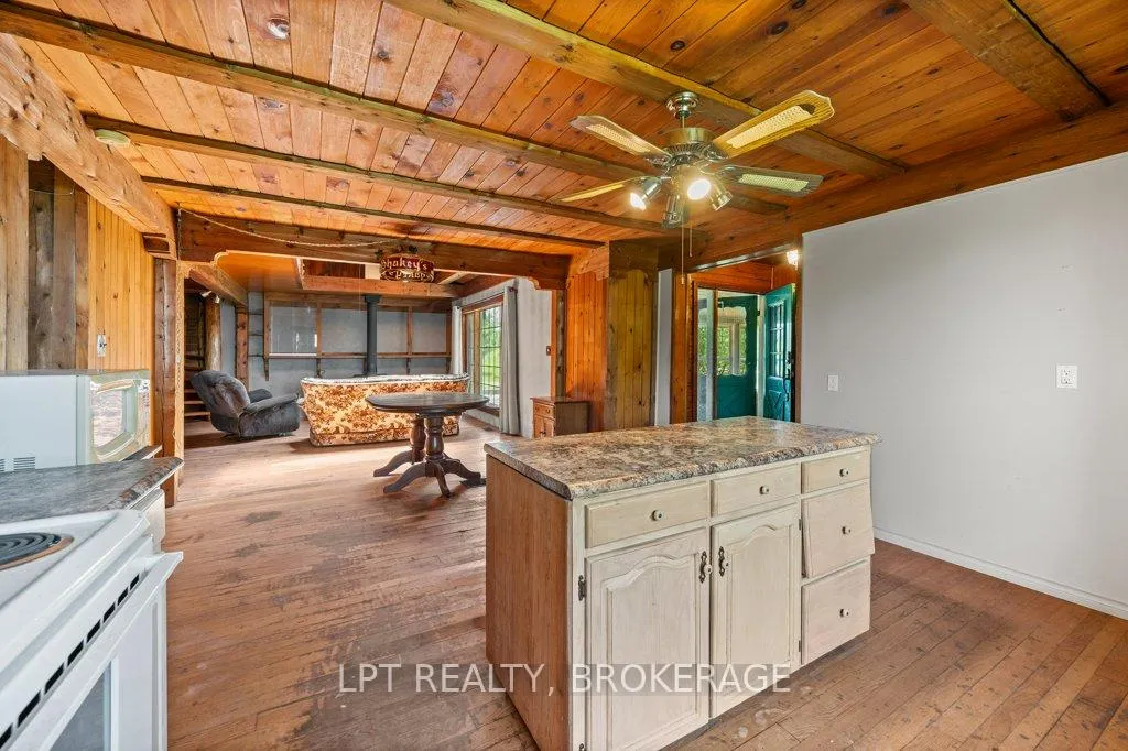 Photo 8 of 4342 Henderson Road, Frontenac, Frontenac North — HOMEH