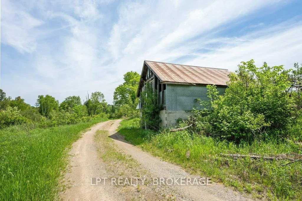 Photo 33 of 4342 Henderson Road, Frontenac, Frontenac North — HOMEH