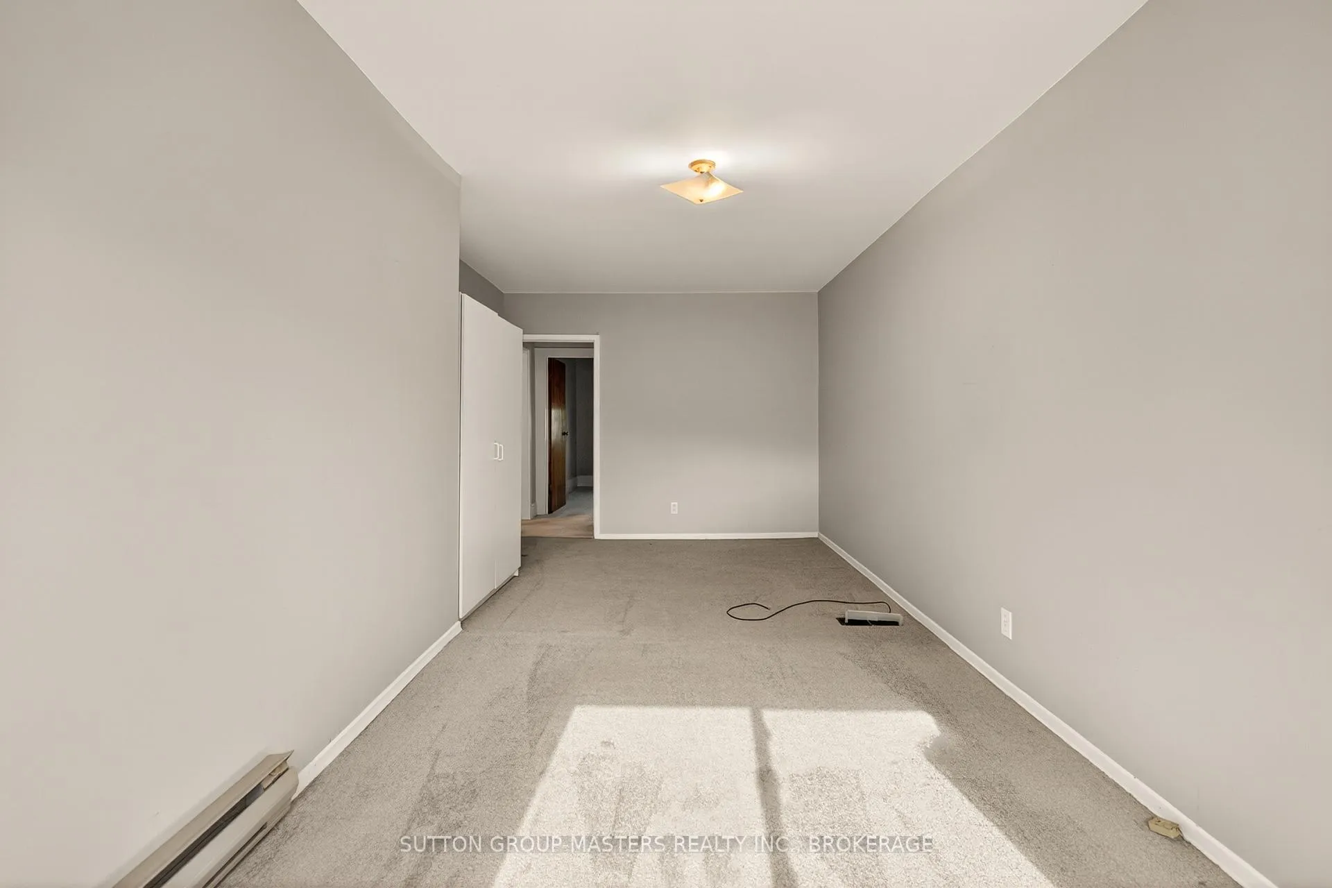 Photo 19 of 21 Connaught Street, Kingston, East of Sir John A. Blvd — HOMEH