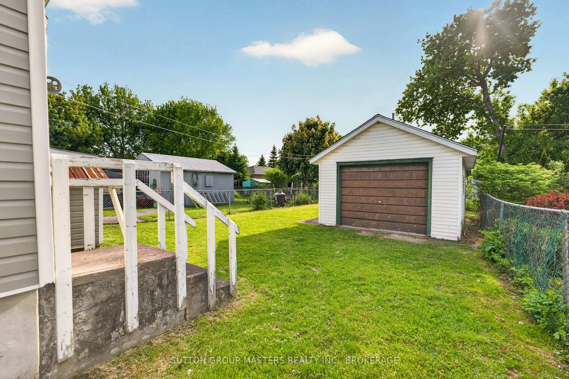 Photo 30 of 21 Connaught Street, Kingston, East of Sir John A. Blvd — HOMEH