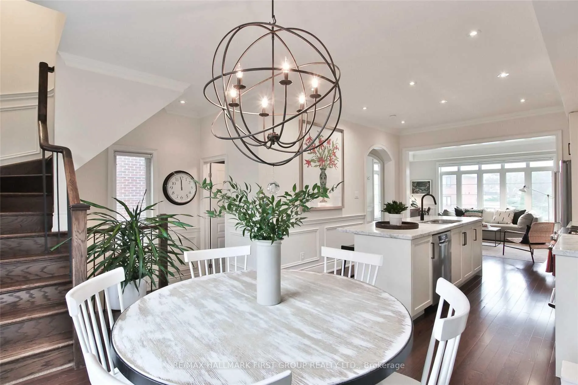 Photo 16 of 329 Dalesford Road, Etobicoke, Stonegate-Queensway — HOMEH