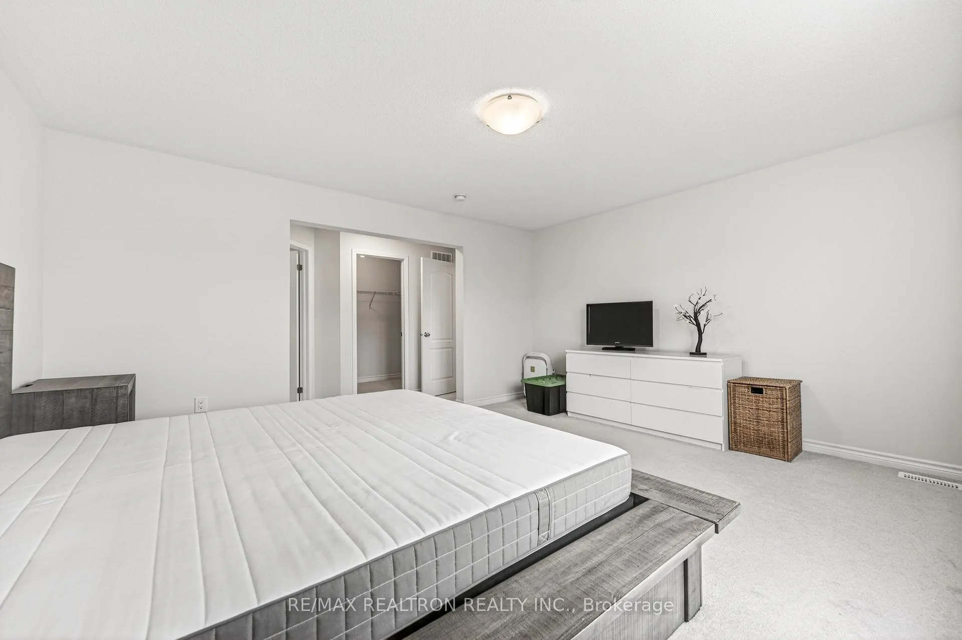 Photo 25 of 81 Enford Crescent, Brampton, Northwest Brampton — HOMEH