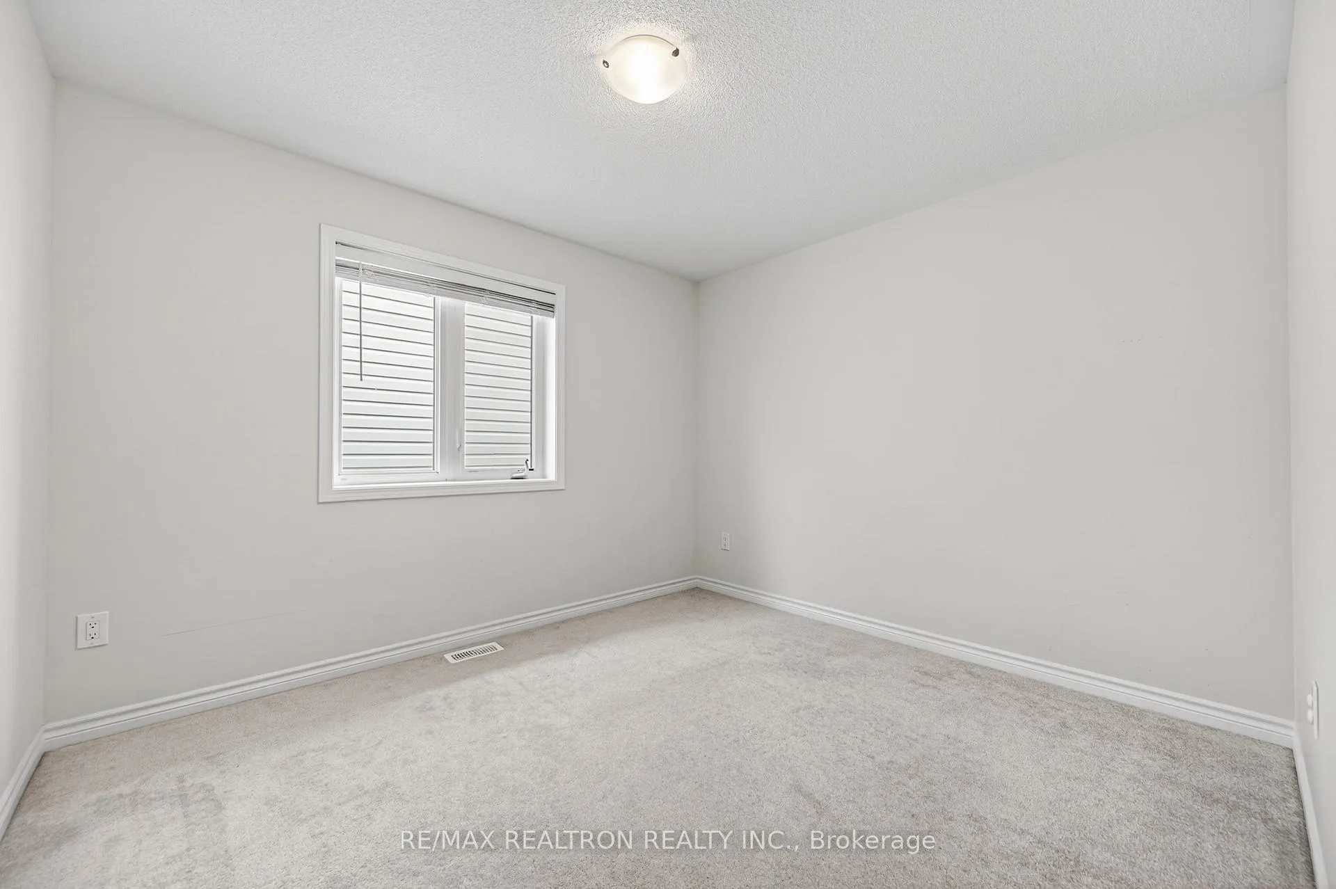 Photo 30 of 81 Enford Crescent, Brampton, Northwest Brampton — HOMEH