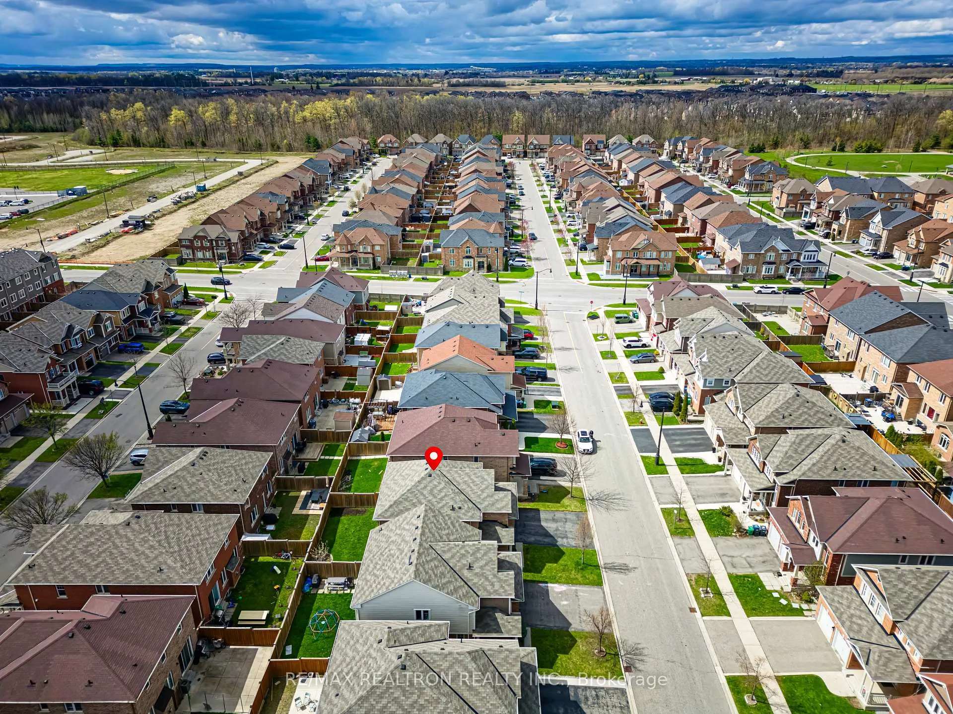Photo 48 of 81 Enford Crescent, Brampton, Northwest Brampton — HOMEH