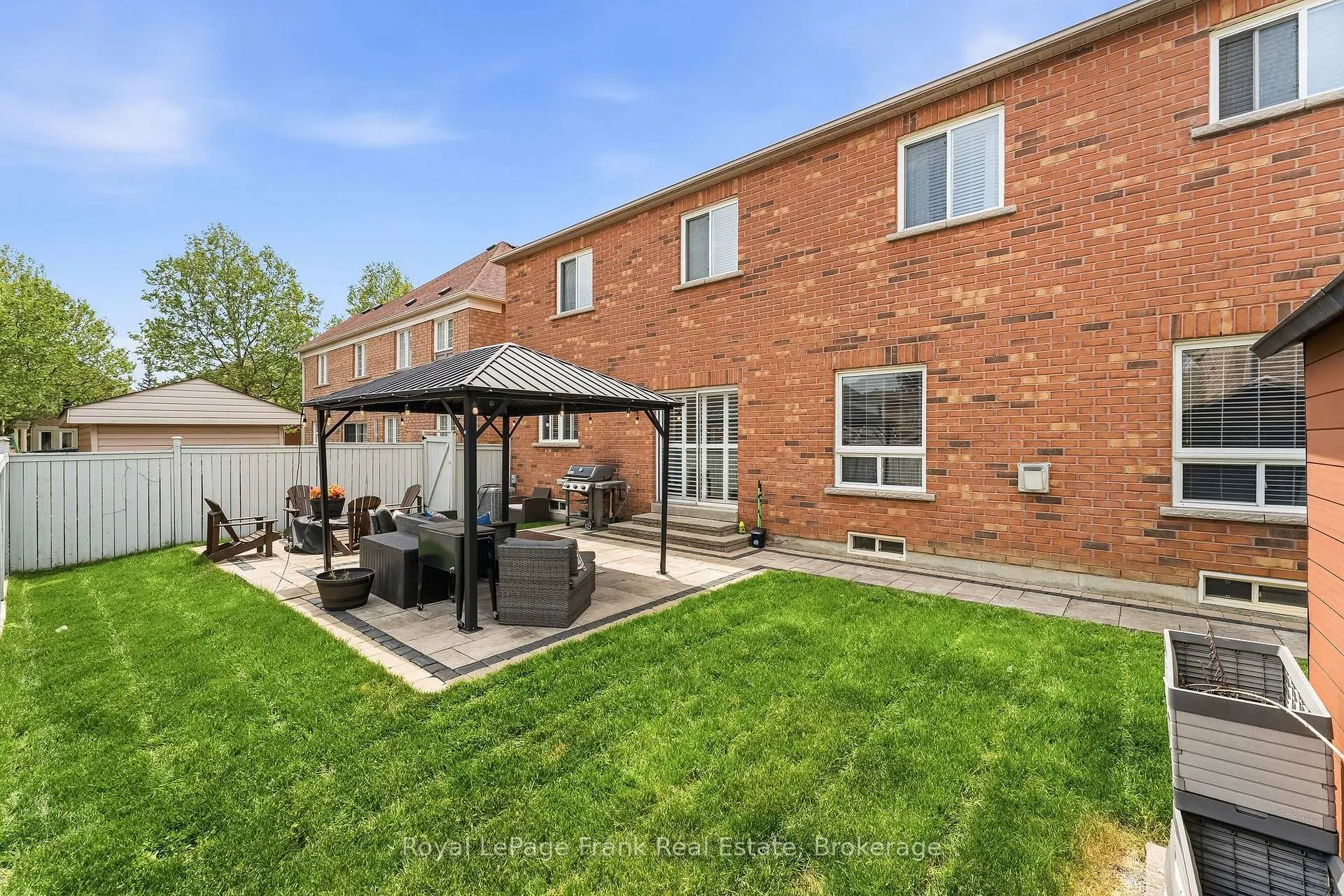 Photo 37 of 51 Goodhart Crescent, Ajax, Northwest Ajax — HOMEH