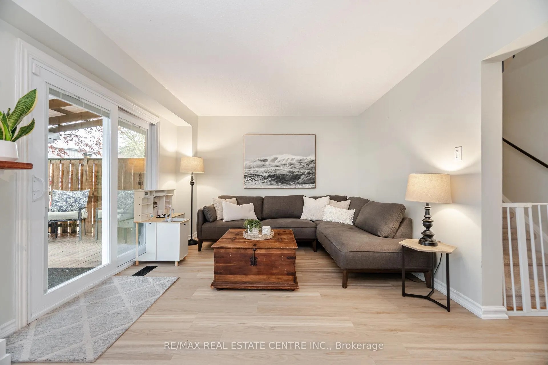 Photo 5 of 3017 Glace Bay Road, Mississauga, Meadowvale — HOMEH