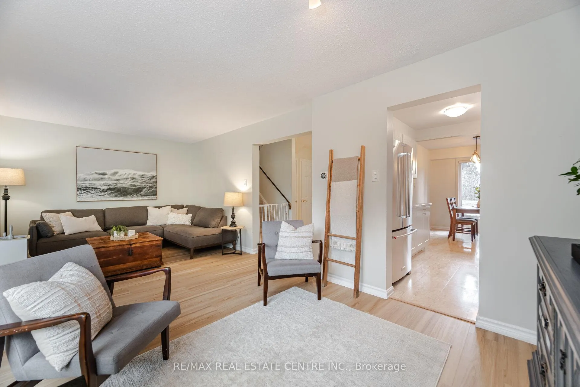 Photo 7 of 3017 Glace Bay Road, Mississauga, Meadowvale — HOMEH