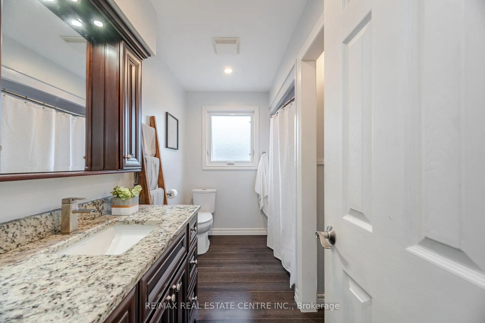 Photo 22 of 3017 Glace Bay Road, Mississauga, Meadowvale — HOMEH
