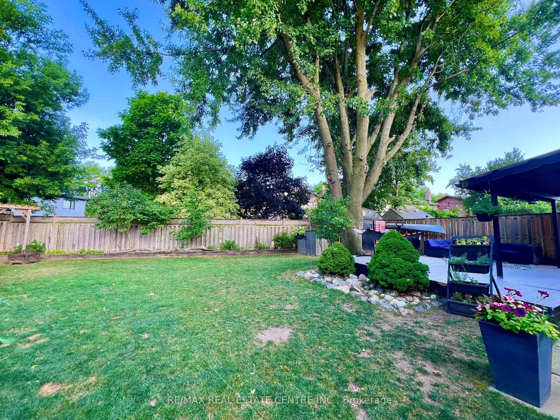Photo 32 of 3017 Glace Bay Road, Mississauga, Meadowvale — HOMEH