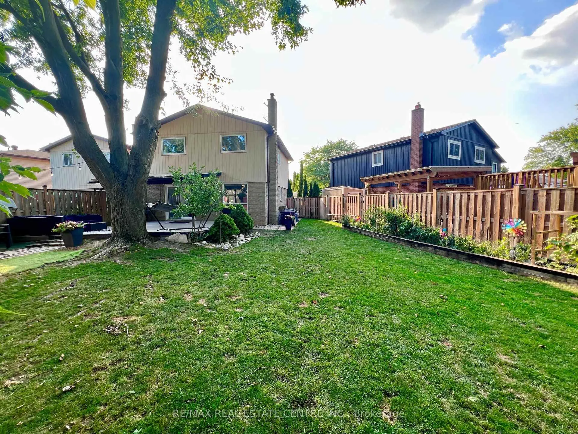 Photo 33 of 3017 Glace Bay Road, Mississauga, Meadowvale — HOMEH