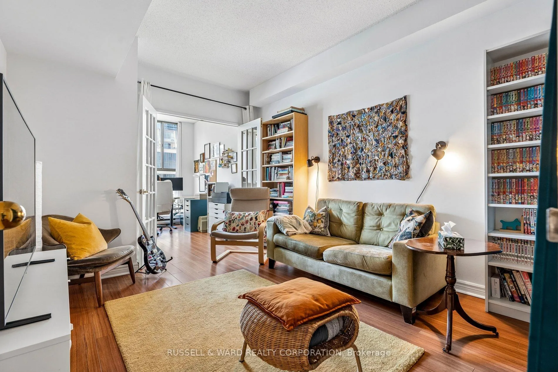 Photo 2 of Unit 911, 65 Scadding Avenue, Toronto, Waterfront Communities — HOMEH