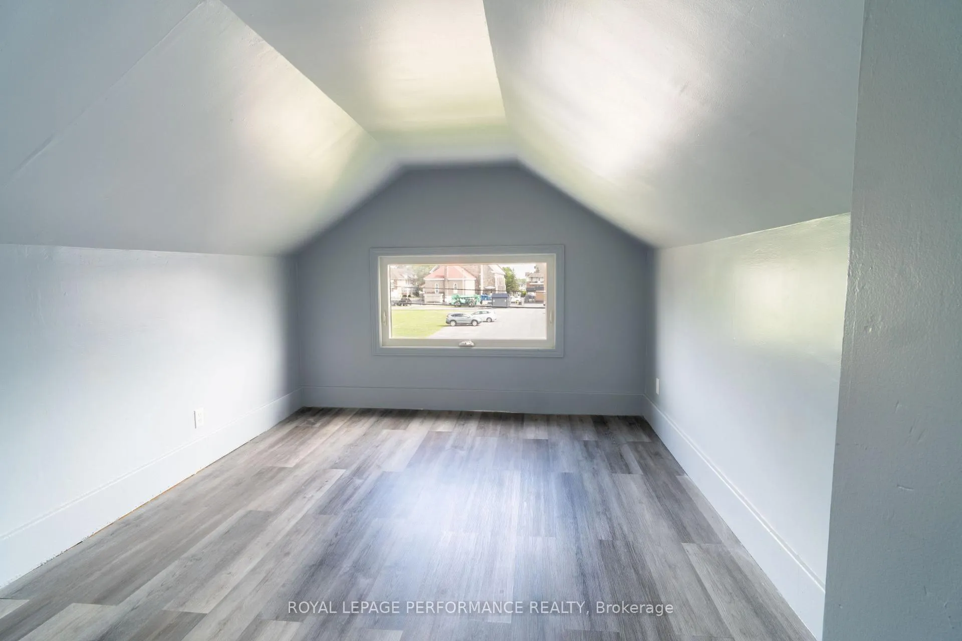 Photo 21 of 141 Chevrier Avenue, Cornwall — HOMEH