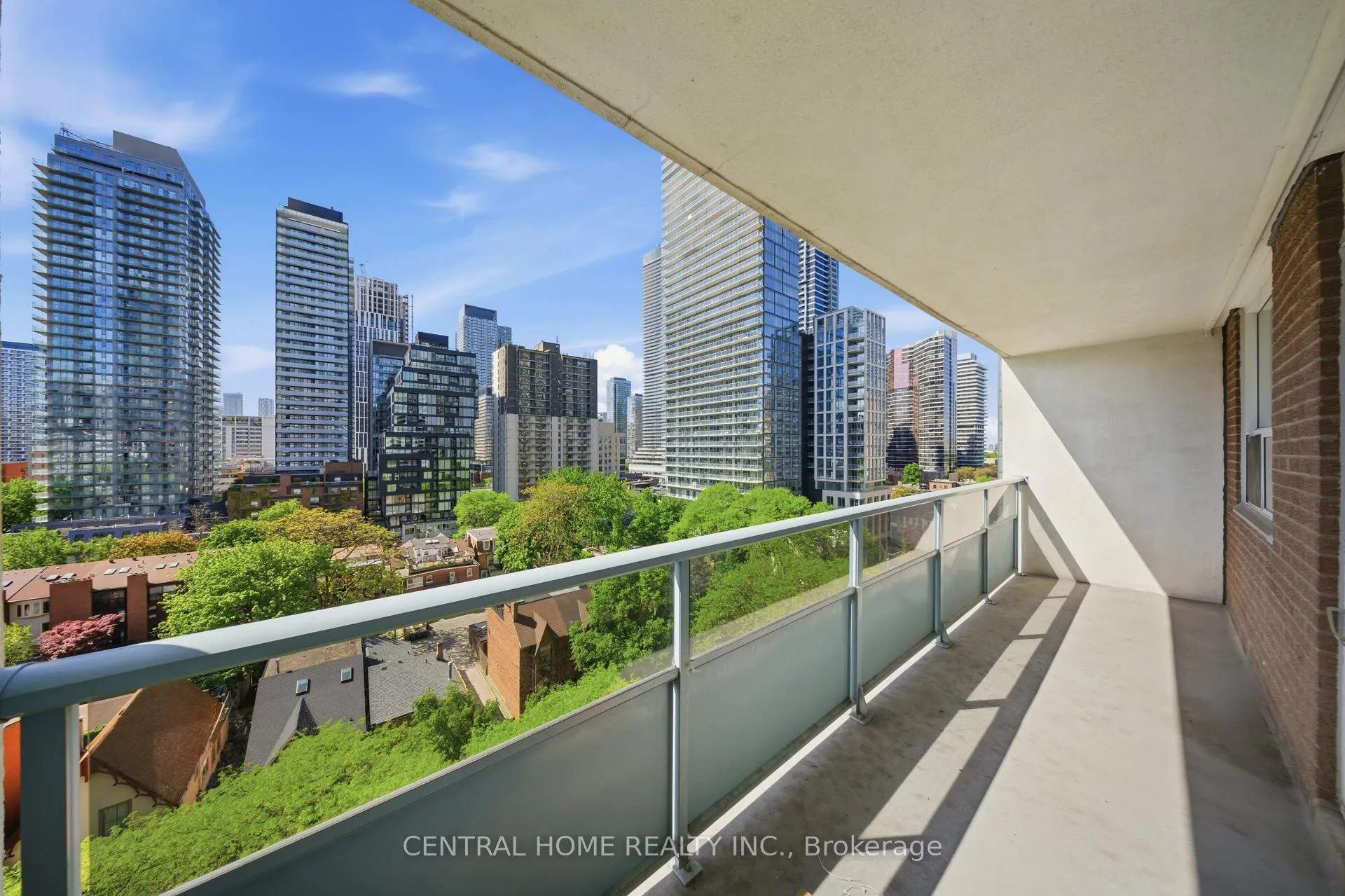Photo 12 of Unit 1110, 30 Gloucester Street, Toronto, Church-Yonge Corridor — HOMEH