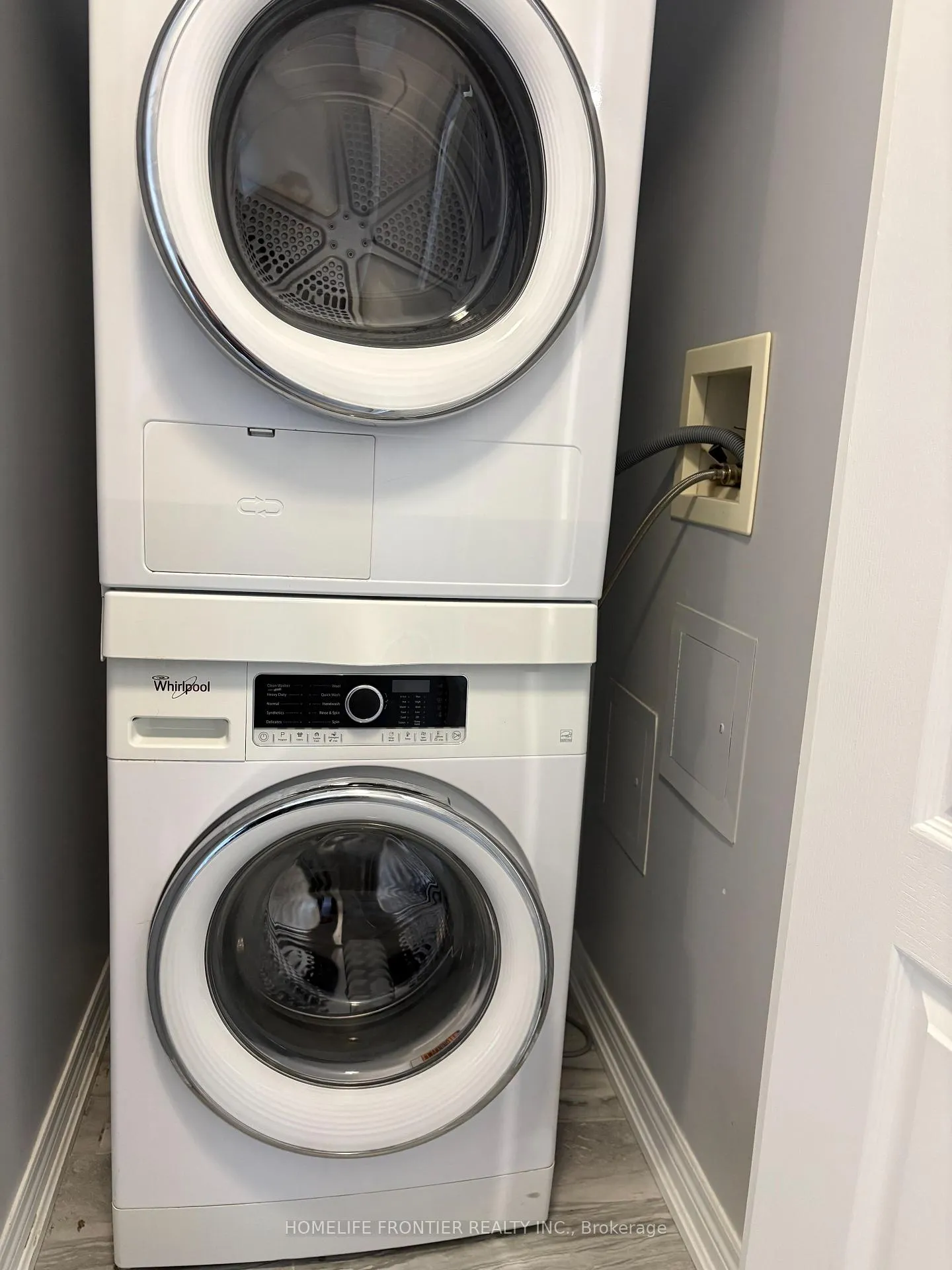 Photo 29 of Unit 1105, 50 Disera Drive, Vaughan, Beverley Glen — HOMEH