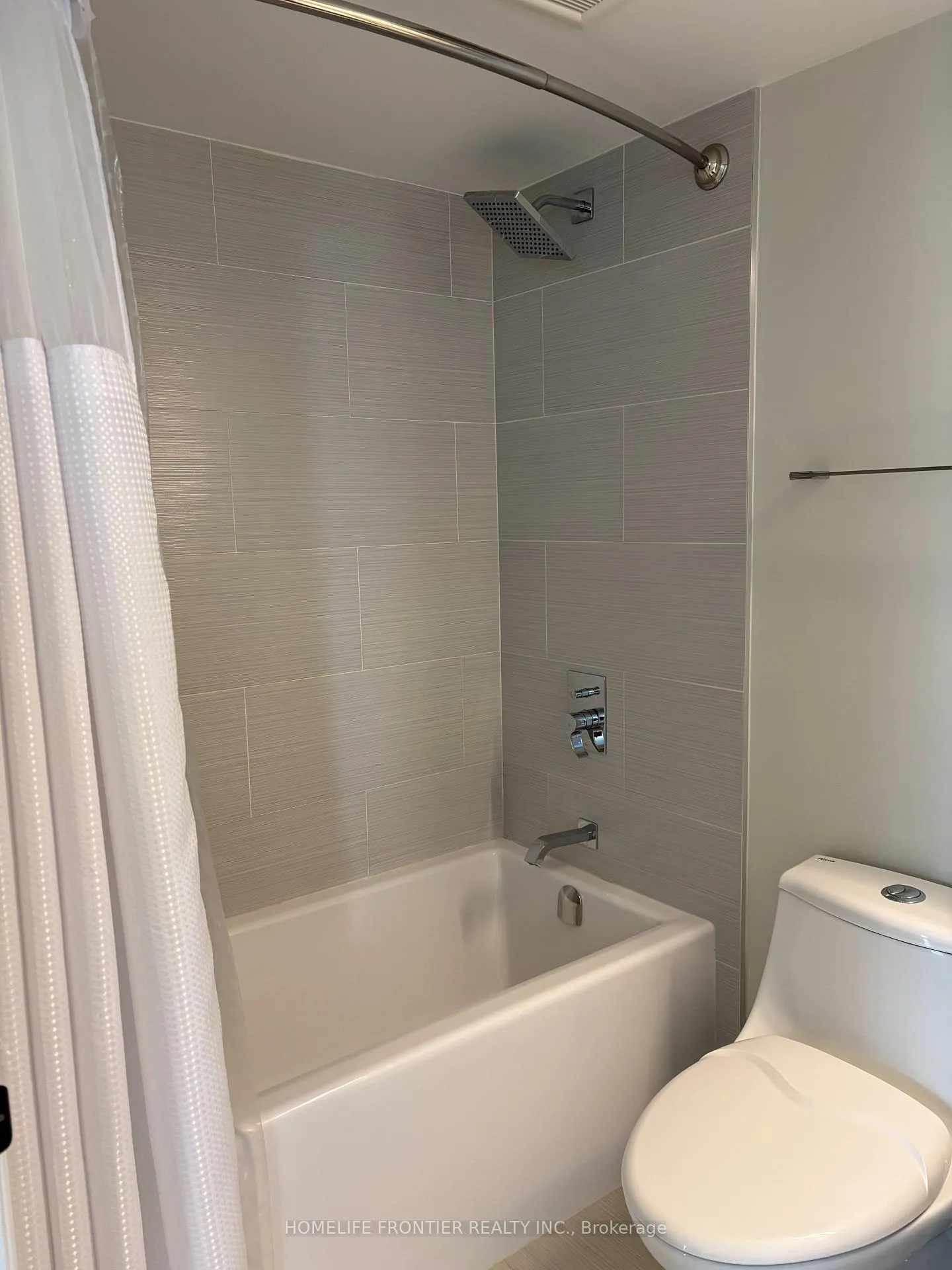 Photo 35 of Unit 1105, 50 Disera Drive, Vaughan, Beverley Glen — HOMEH