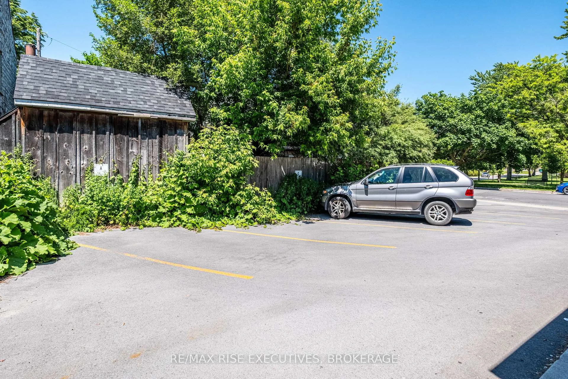 Photo 6 of 120 Yonge Street, Kingston, Central City West — HOMEH
