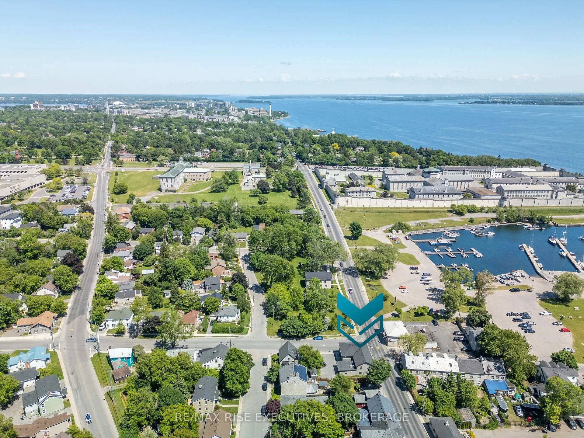 Photo 12 of 120 Yonge Street, Kingston, Central City West — HOMEH
