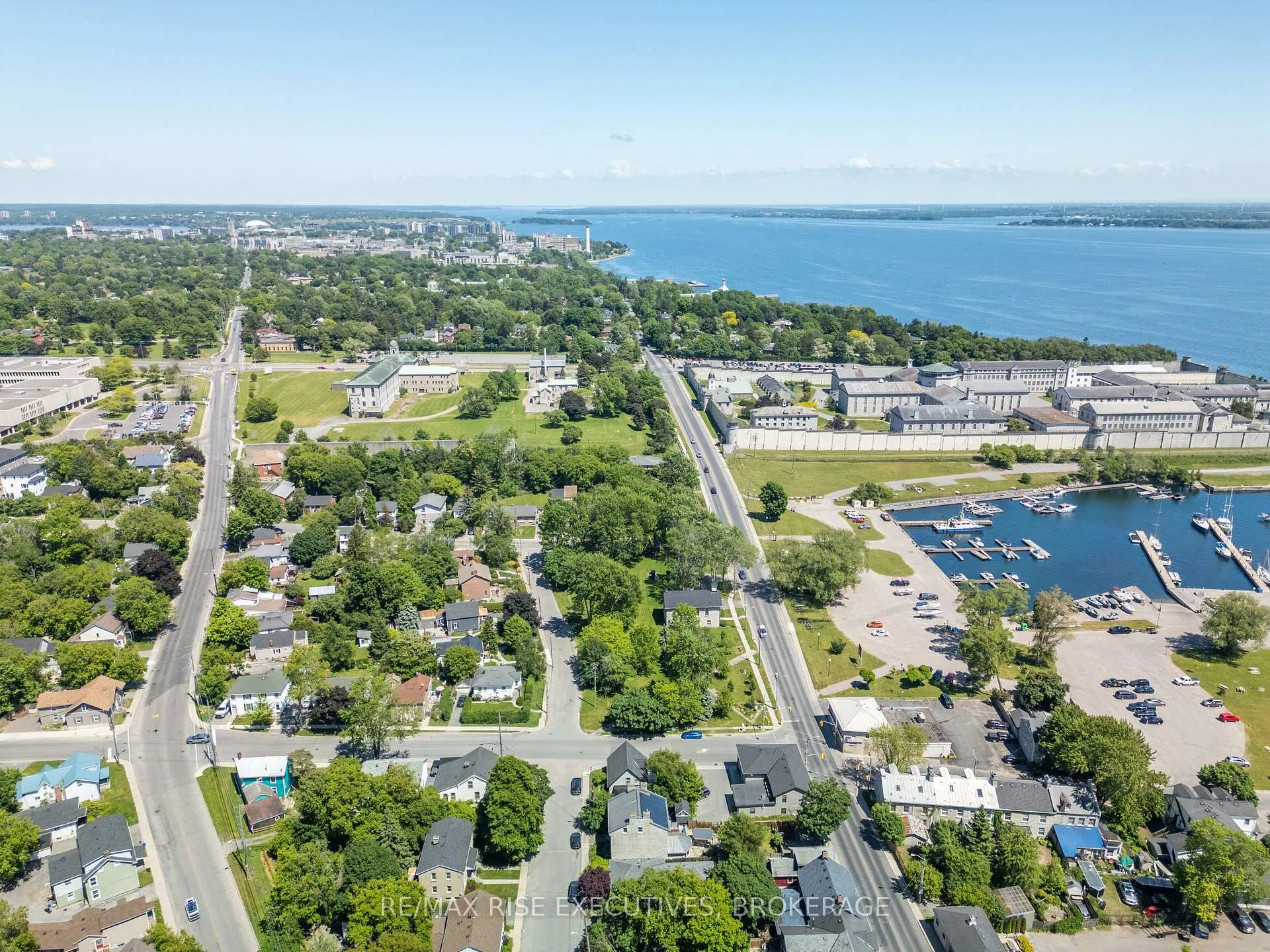 Photo 13 of 120 Yonge Street, Kingston, Central City West — HOMEH